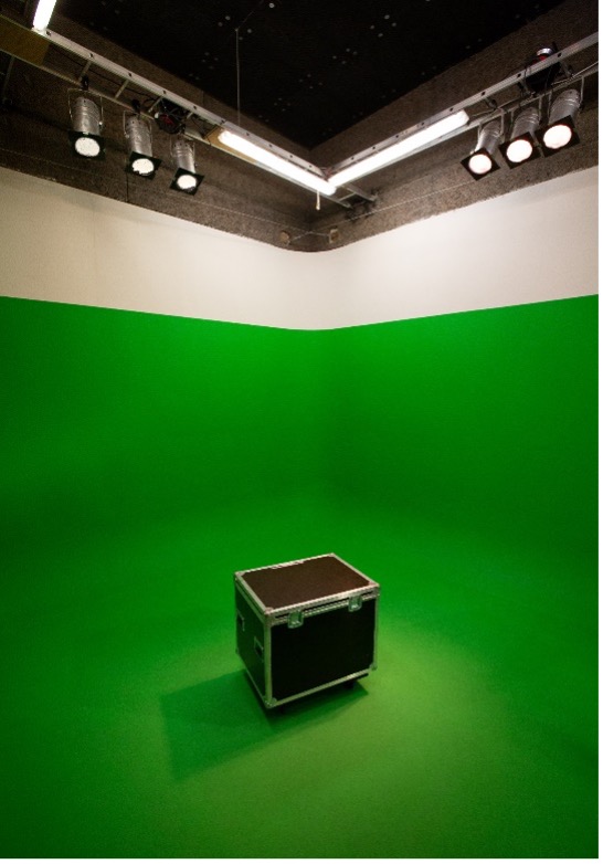 Plateau TV & fond vert à Caen - Studios Numériques